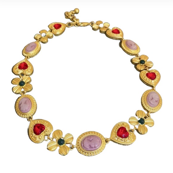 Ego UK Cameo Gold Dangle Earrings And Necklace - Picture 5 of 16